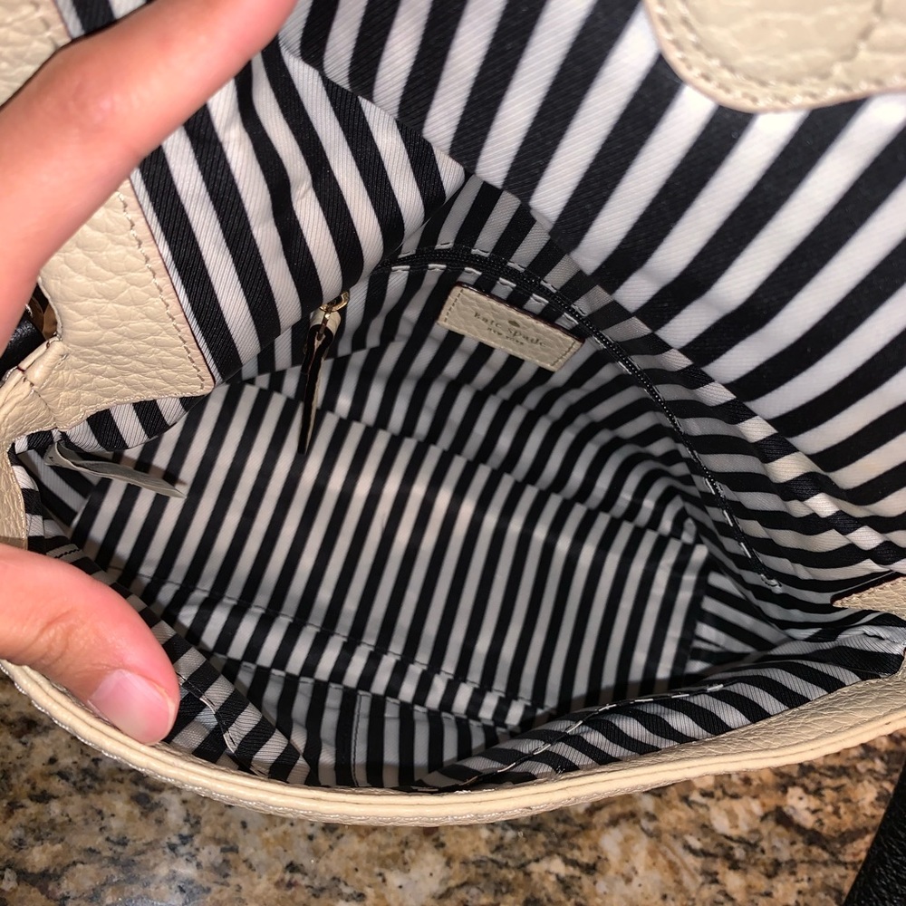 Kate Spade Cobble Hill Marsala Leather Cross Body - Picture 7 of 8